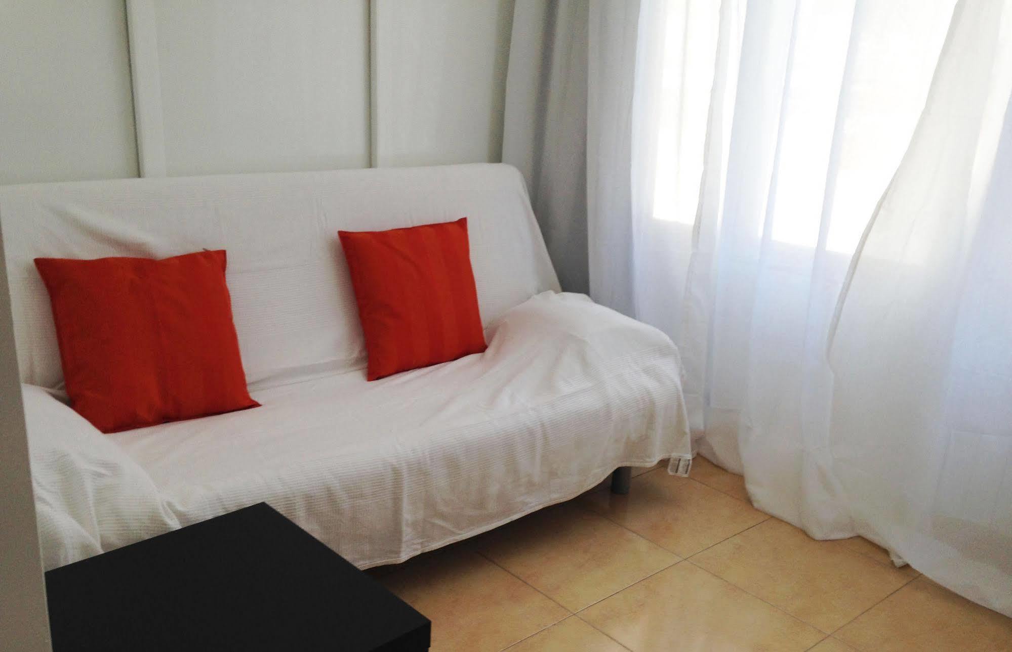 O&M Apartments Barcelona *